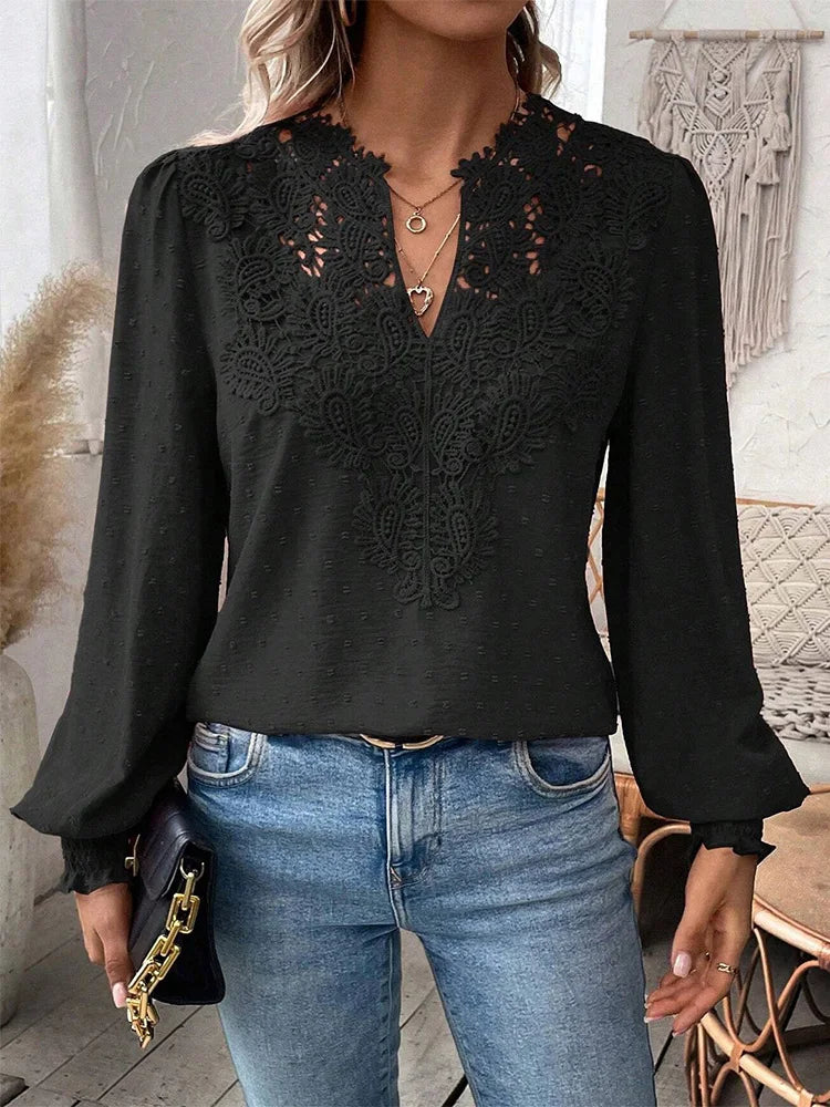 Rosa - Luxe Kanten Blouse met V-hals