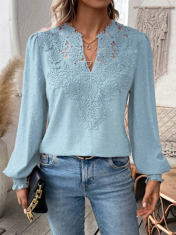 Rosa - Luxe Kanten Blouse met V-hals